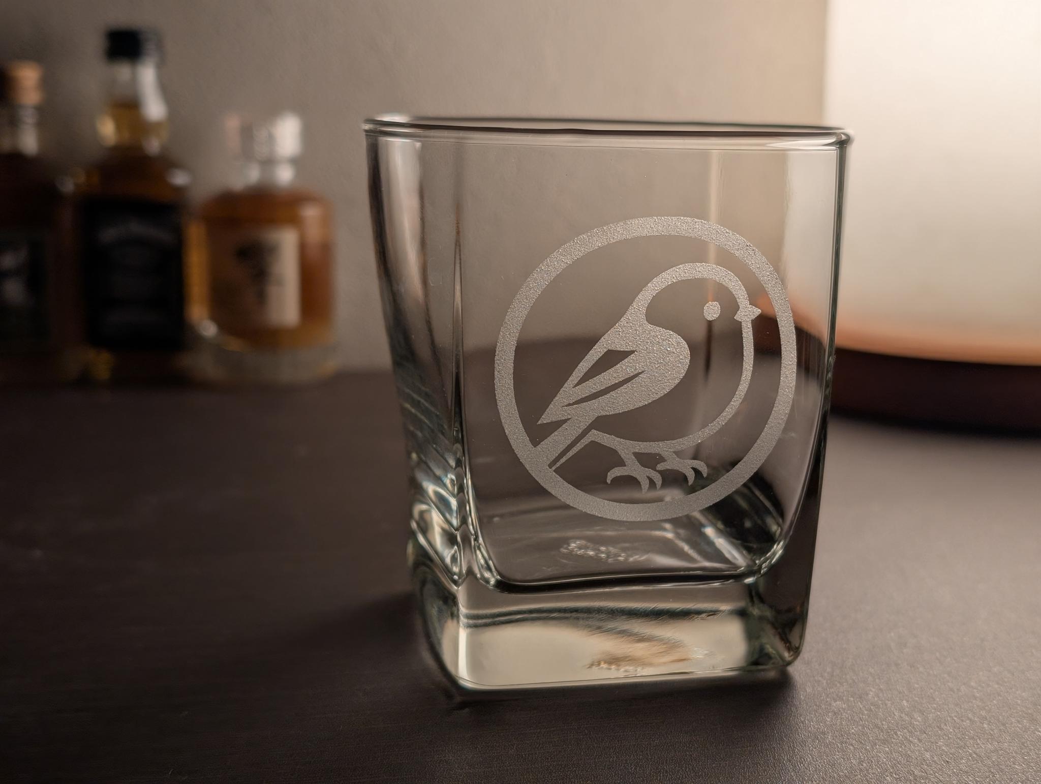 丸にシマエナガ　家紋風グラス | 2枚目